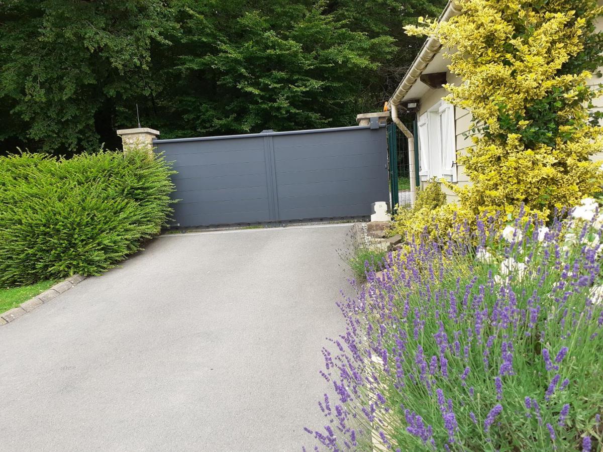 Relais Des Tourterelles Bed & Breakfast La Neuville-aux-Joutes Eksteriør bilde