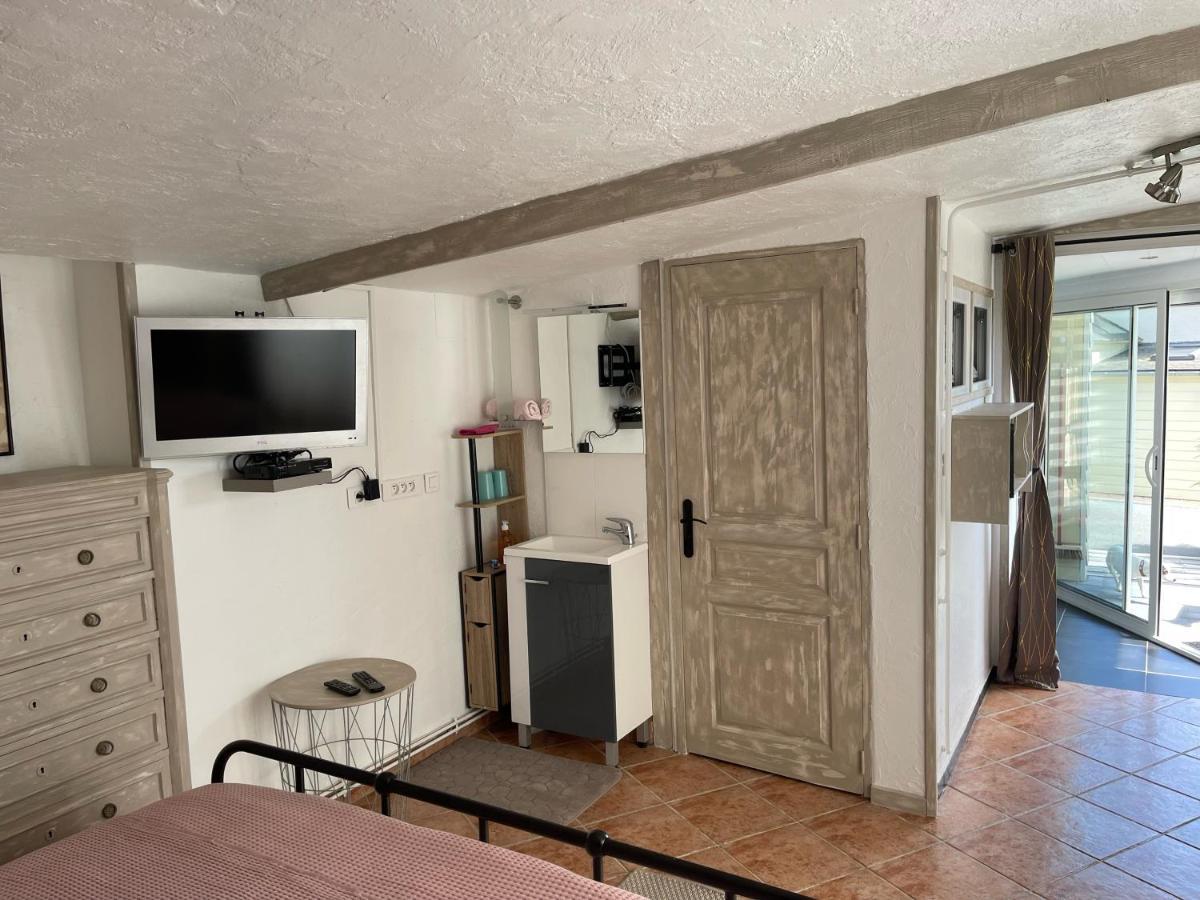 Relais Des Tourterelles Bed & Breakfast La Neuville-aux-Joutes Eksteriør bilde